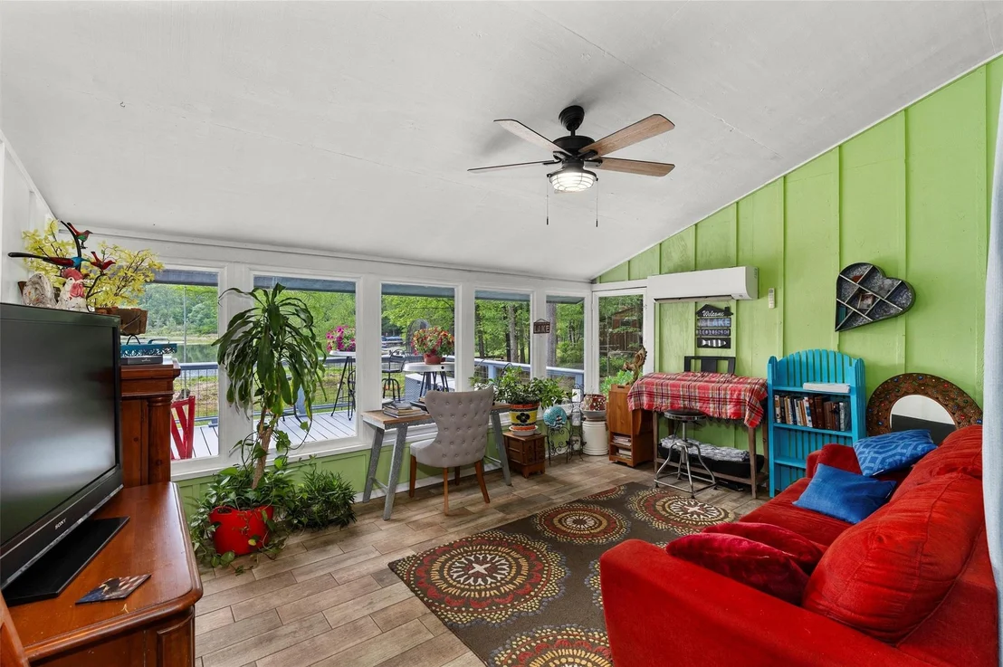 Photo of 1069 County Road 1596