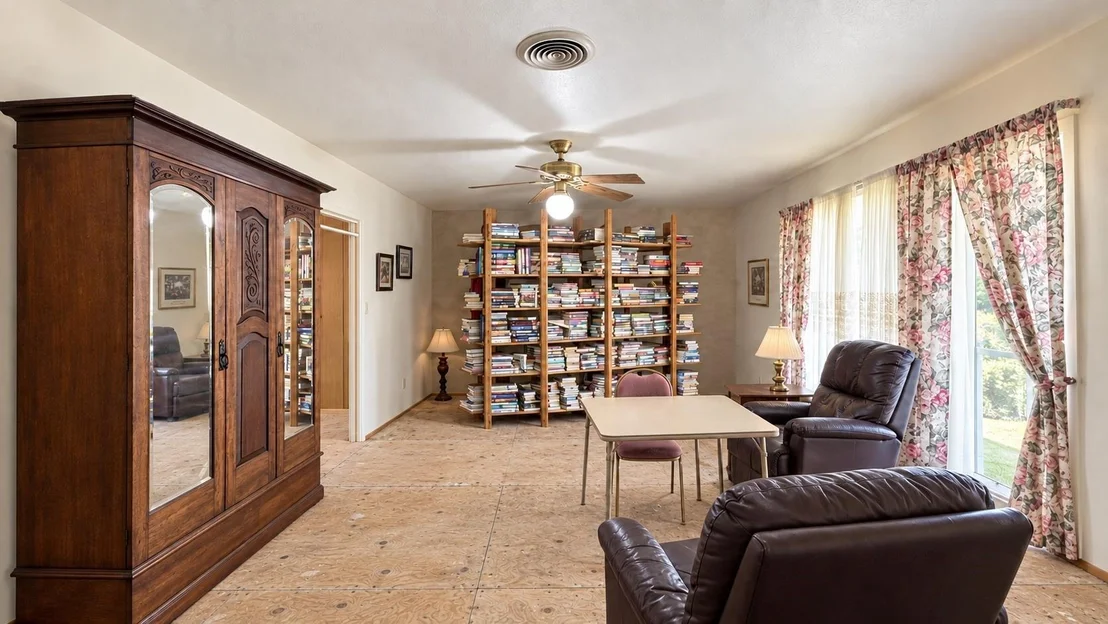 Photo of 1723 Montrose Drive