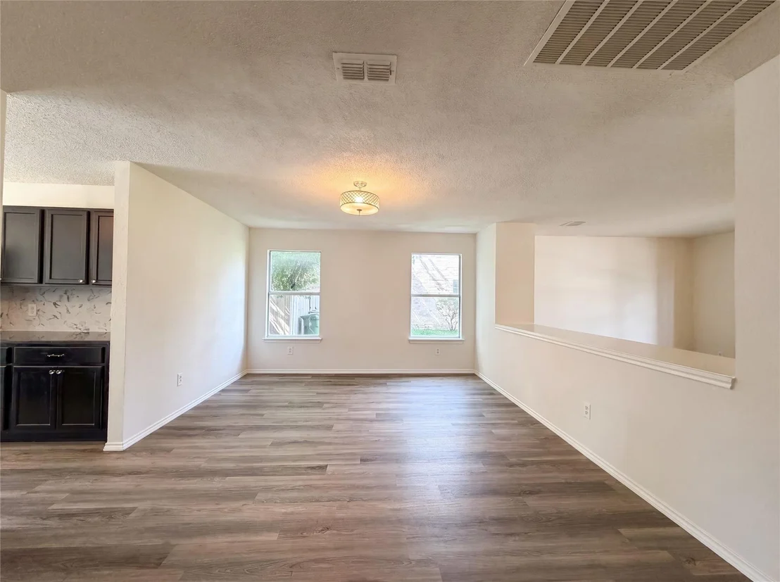 Photo of 2320 Bantry Lane
