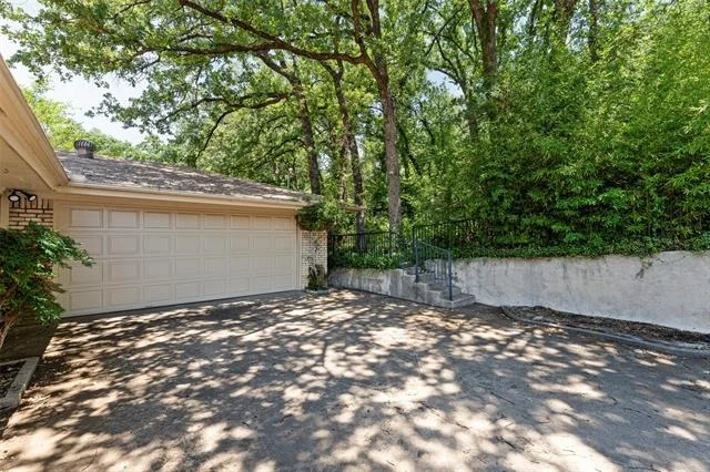 Photo of 3615 Yorkshire Drive