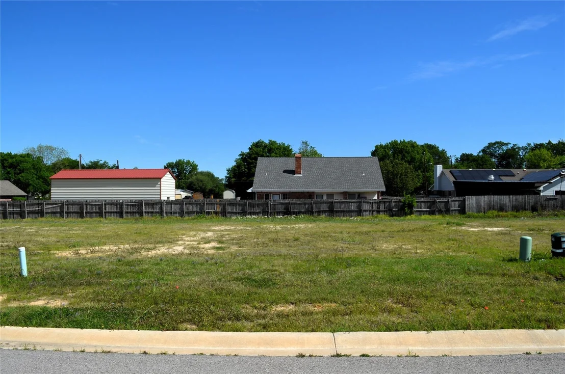 Photo of 310 Preston Road