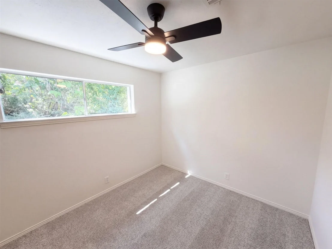 Photo of 1329 Wellington Drive