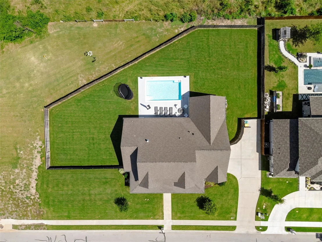 Photo of 604 Lindsay Lane