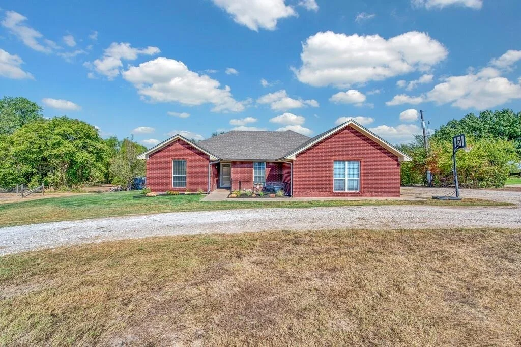 Photo of 3287 Rosenthal Parkway