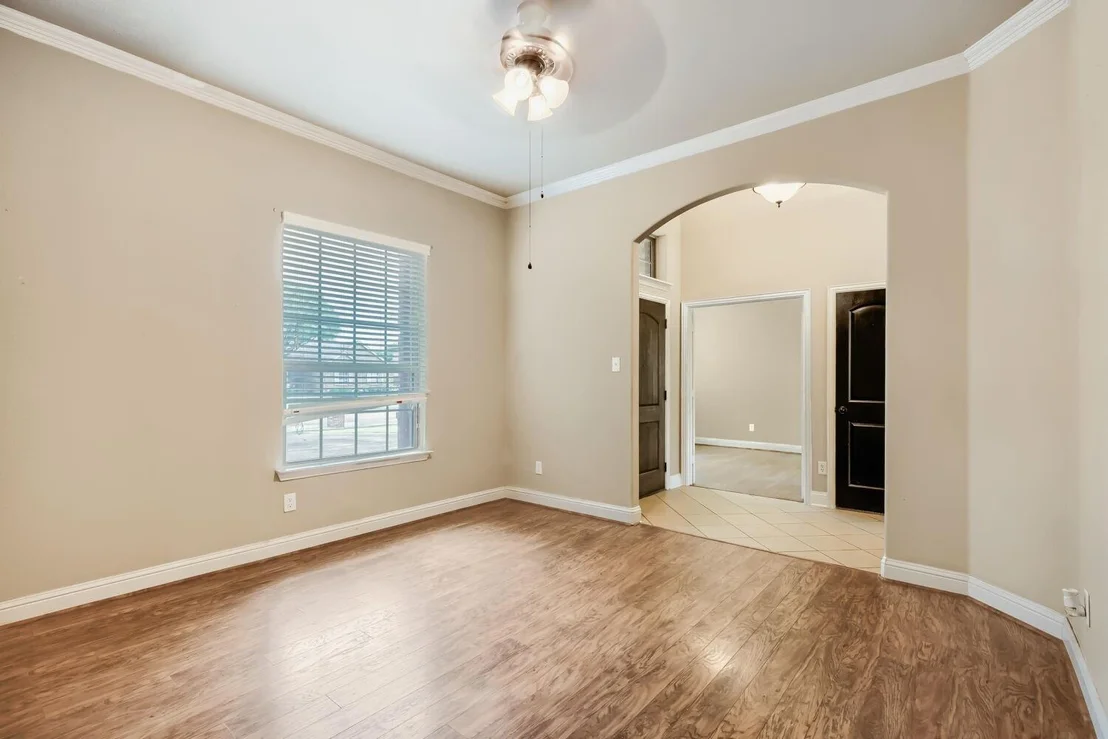 Photo of 126 Fox Hollow Boulevard