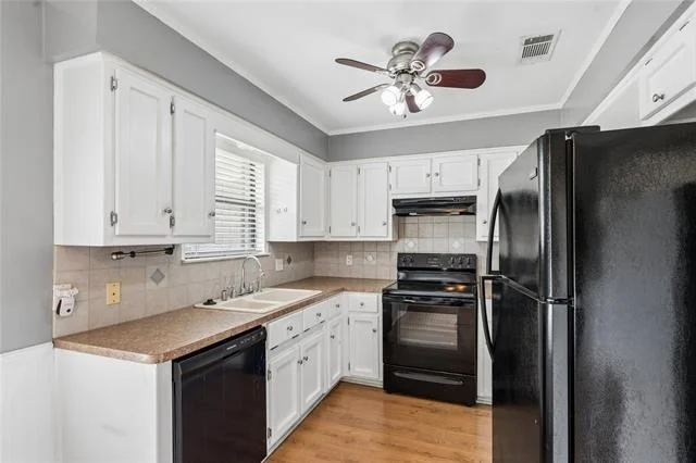 Photo of 152 Marylee Drive