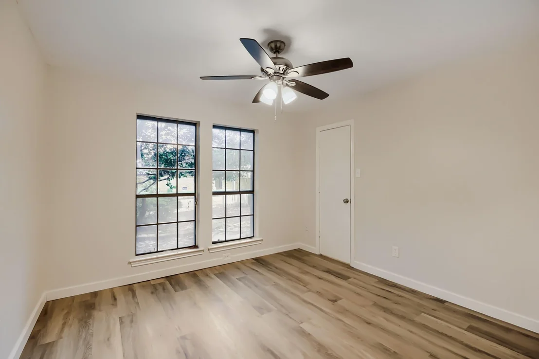 Photo of 8026 Westover Drive