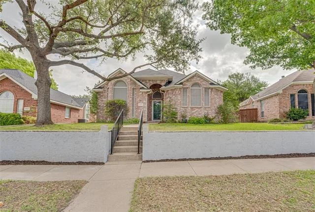 Photo of 1825 Ambrose Drive