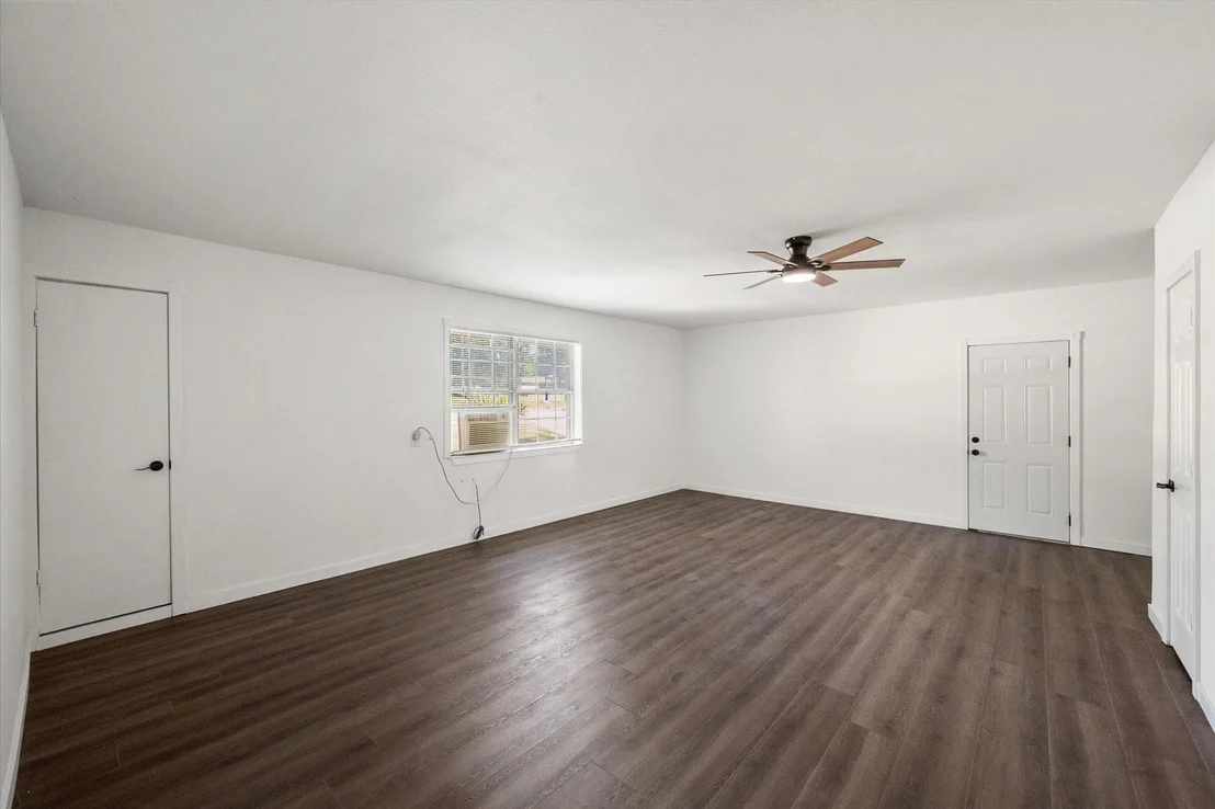 Photo of 1702 Lazy U Drive