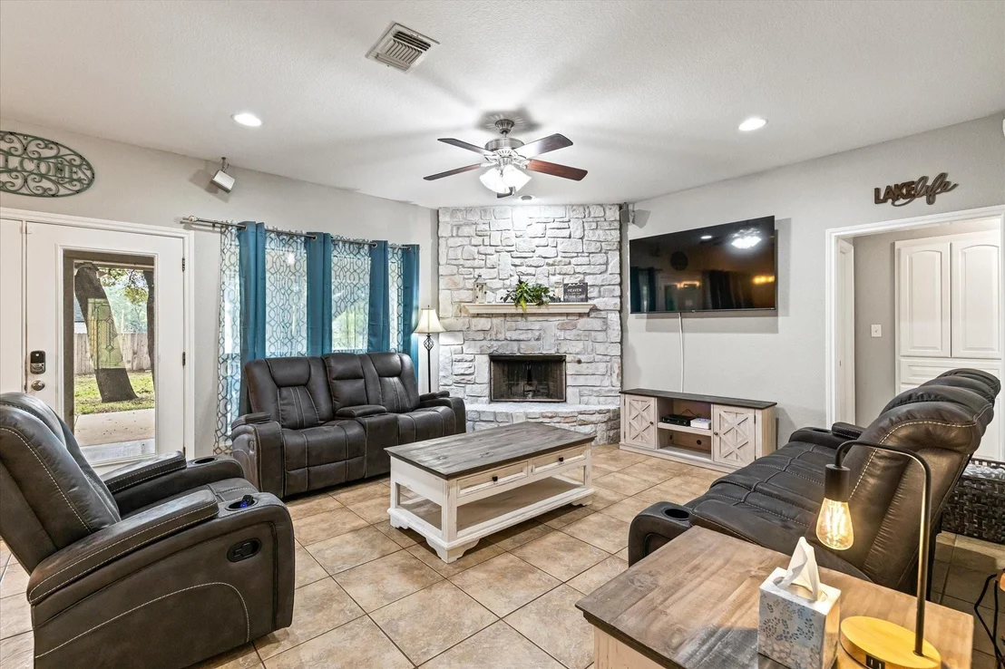 Photo of 1609 CHEYENNE Trail