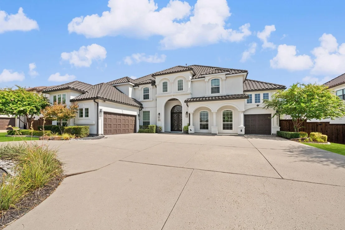 Photo of 967 Cimarron Road