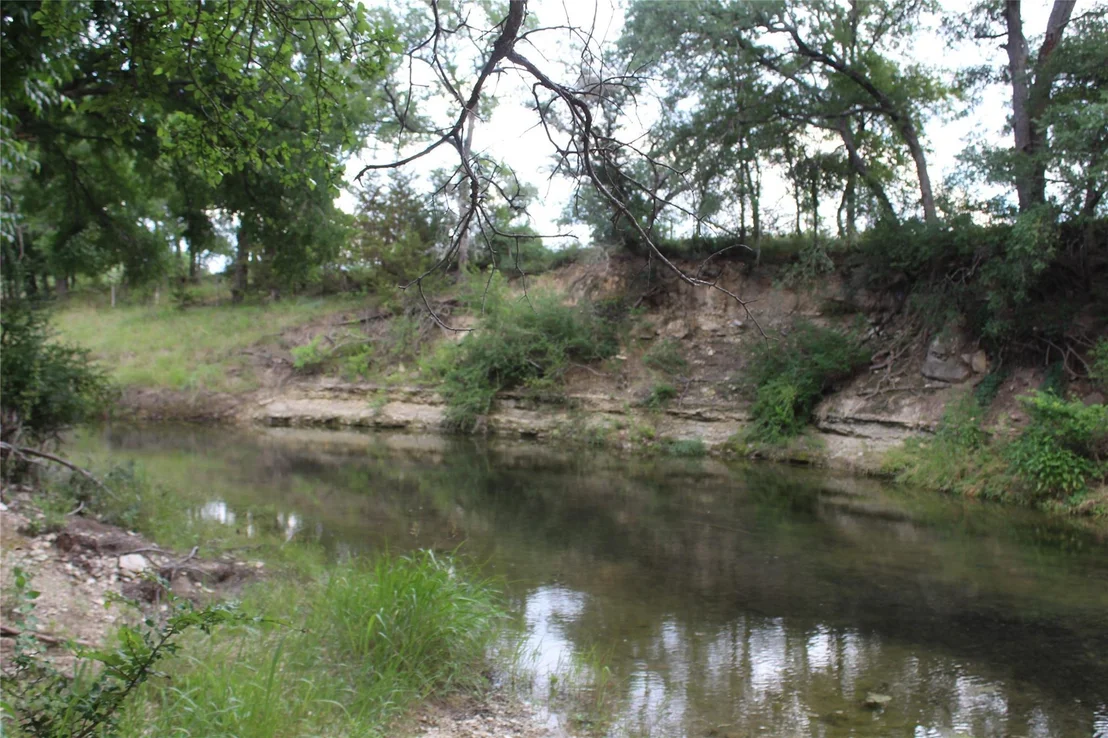 Photo of 1690 County Road 530