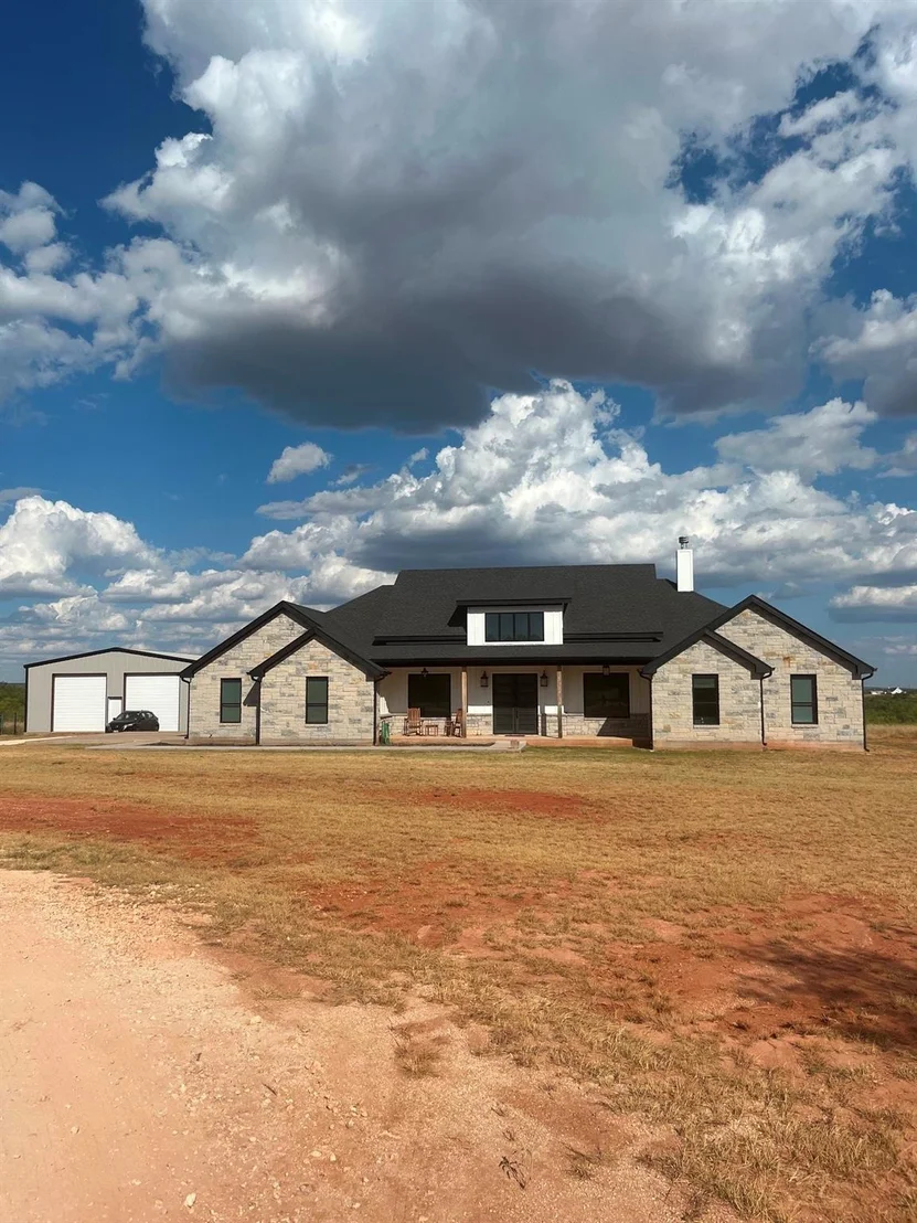 Photo of 2889 County Road 131