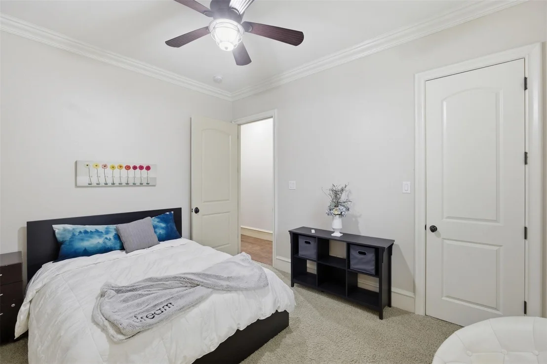 Photo of 1025 Cedar Glen Trail