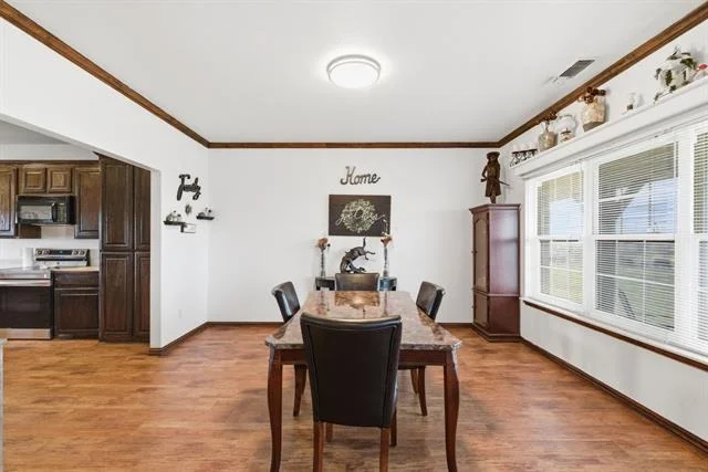 Photo of 301 Rhoades Lane