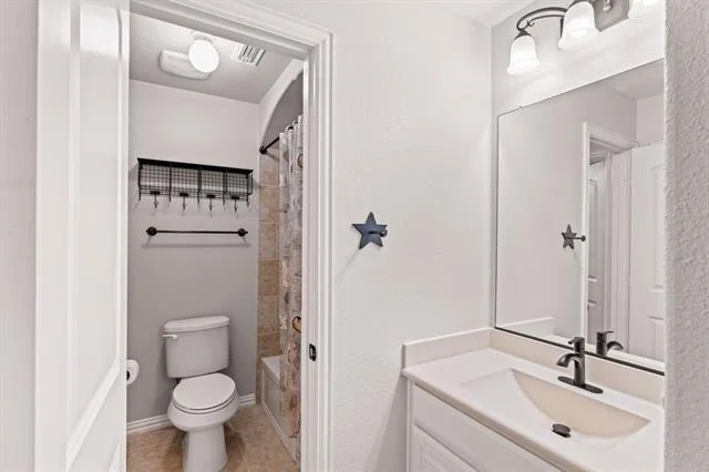 Photo of 2812 Waverley Drive