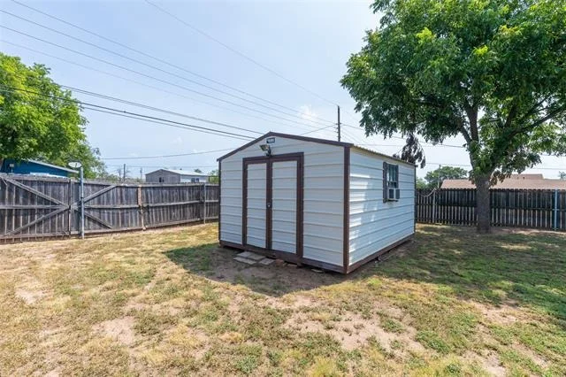 Photo of 2502 Bennett Drive