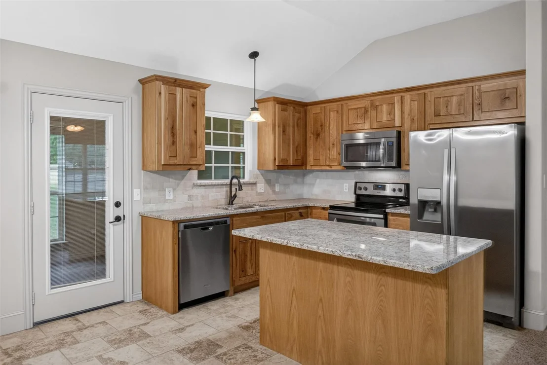 Photo of 505 E 5th Street
