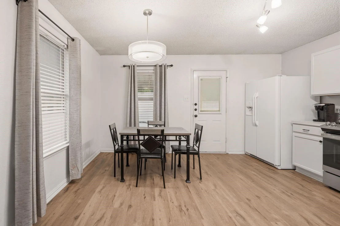 Photo of 1131 Singletree Drive