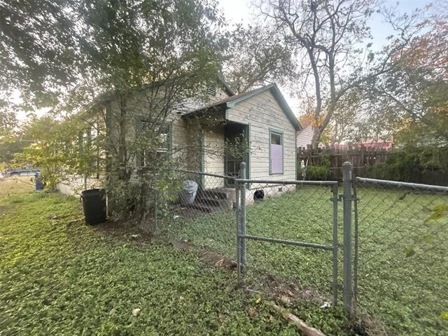 Photo of 3317 N 23rd Street