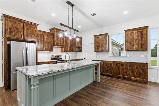 Photo of 1413 Ridgeview Circle