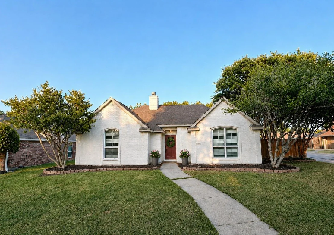 Photo of 6608 Macintosh Drive