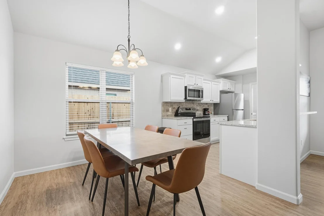 Photo of 447 Waterloo Drive