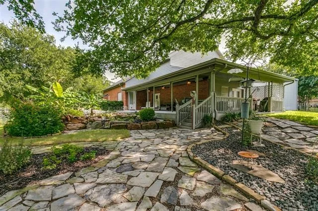 Photo of 1290 Fox Lane