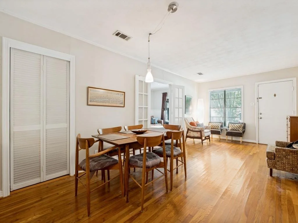 Photo of 9543 Peninsula Drive