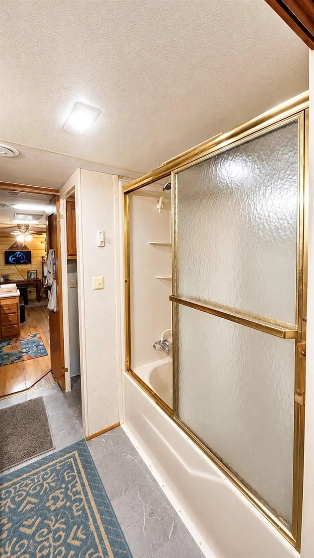 Photo of 851 Cheyenne