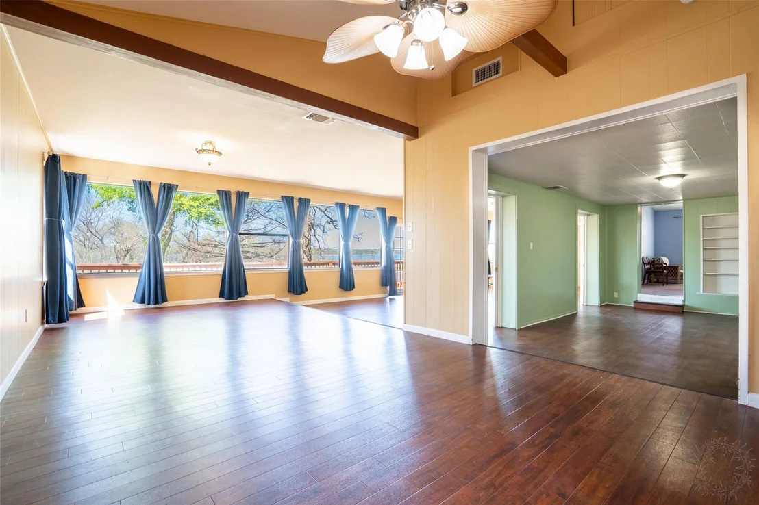 Photo of 9520 Heron Drive