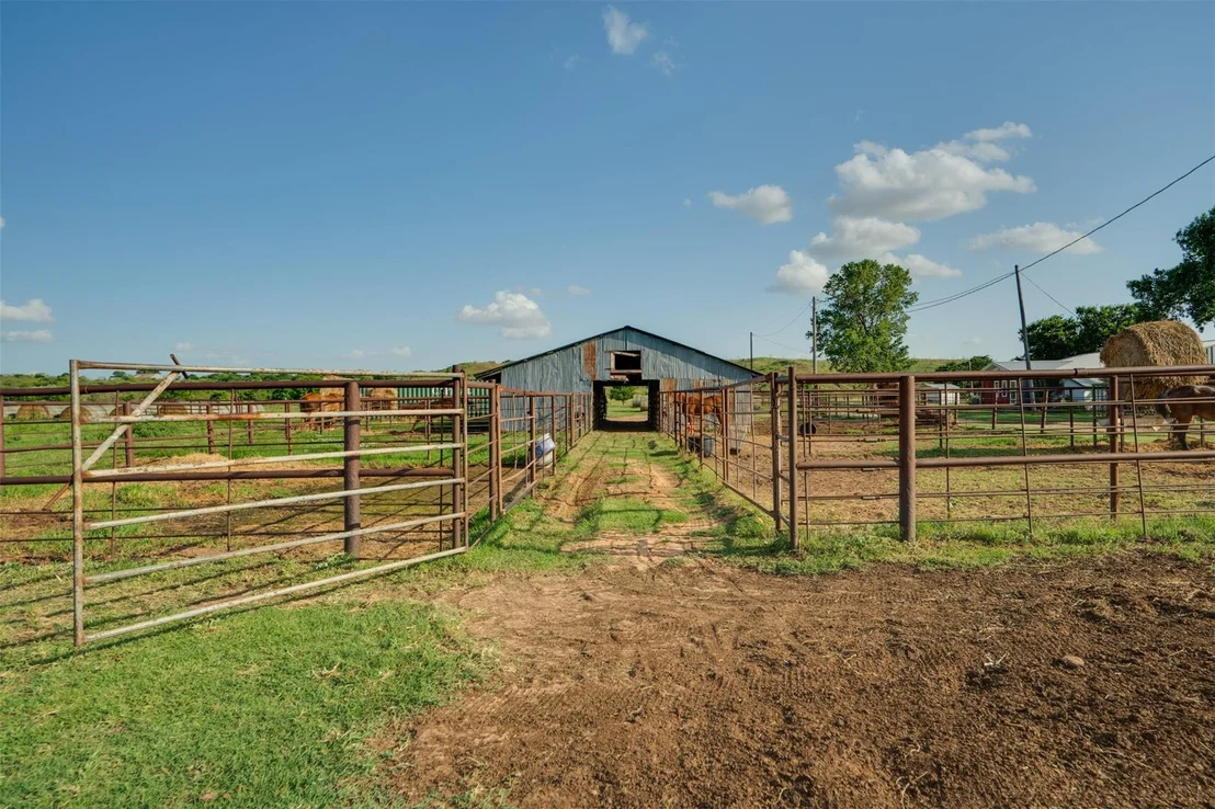 Photo of 3396 River Bottom Rd