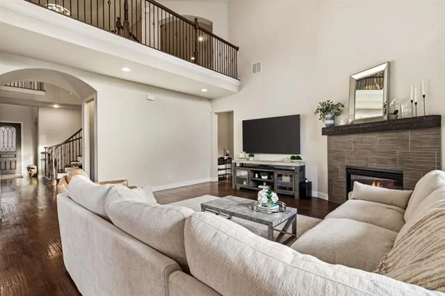 Photo of 710 Almeda Lane