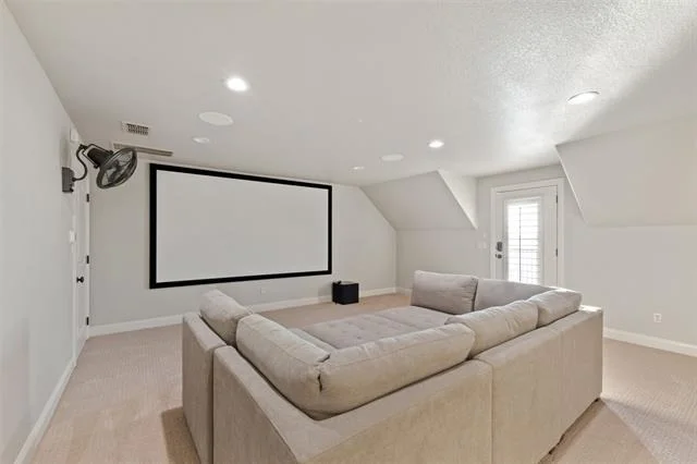 Photo of 12210 Lake Forest Drive