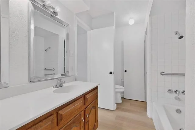 Photo of 213 Gregory Drive