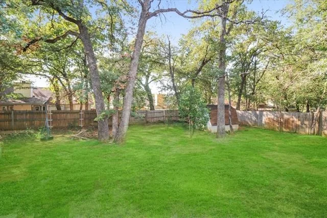 Photo of 5706 Guildwood Drive
