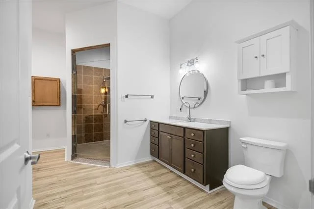 Photo of 6990 Pin Oak Road