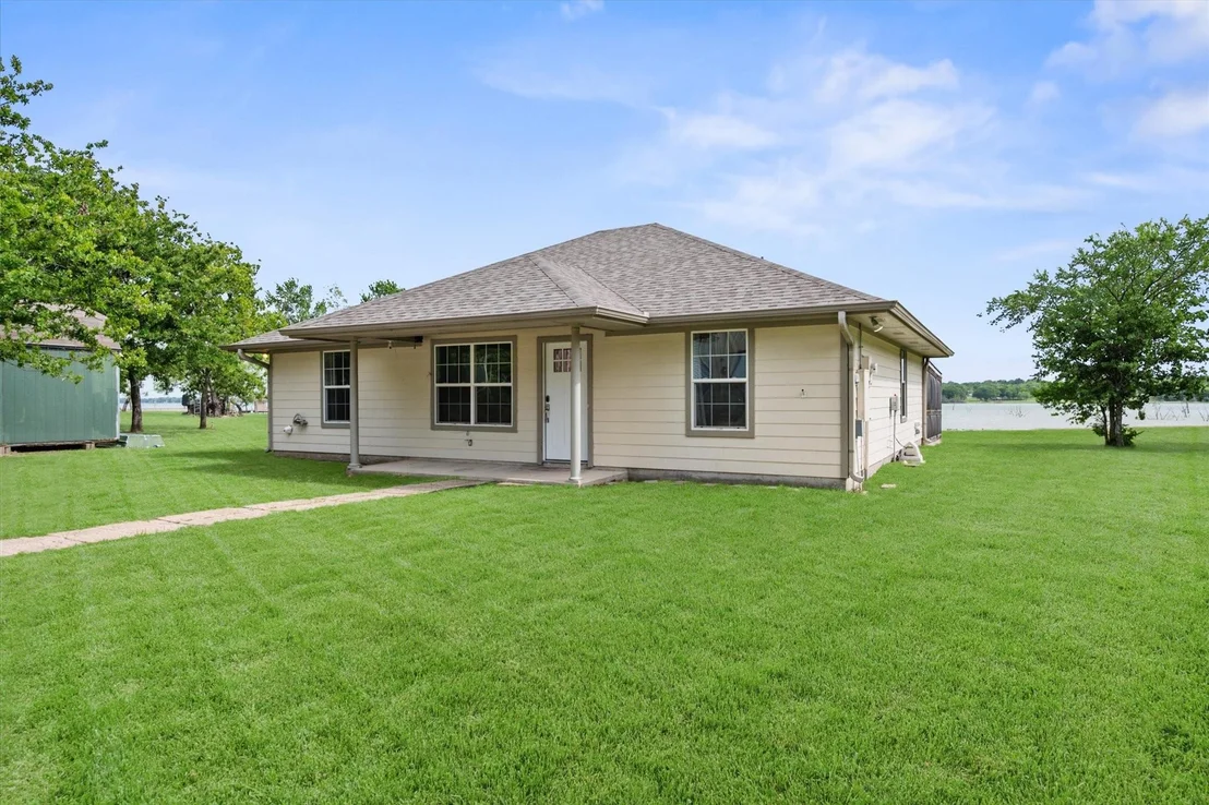 Photo of 203 County Road 3124a