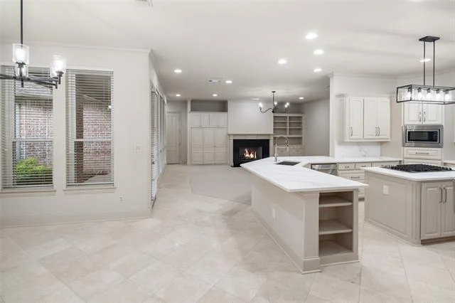 Photo of 906 Glen Rose Drive