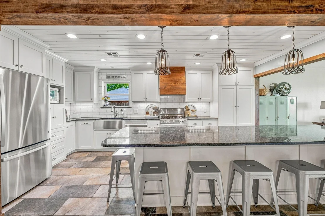 Photo of 136 Chaparral Drive
