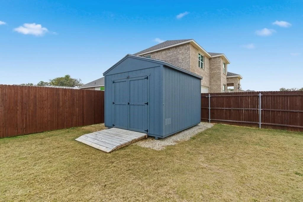 Photo of 437 Falcon Way