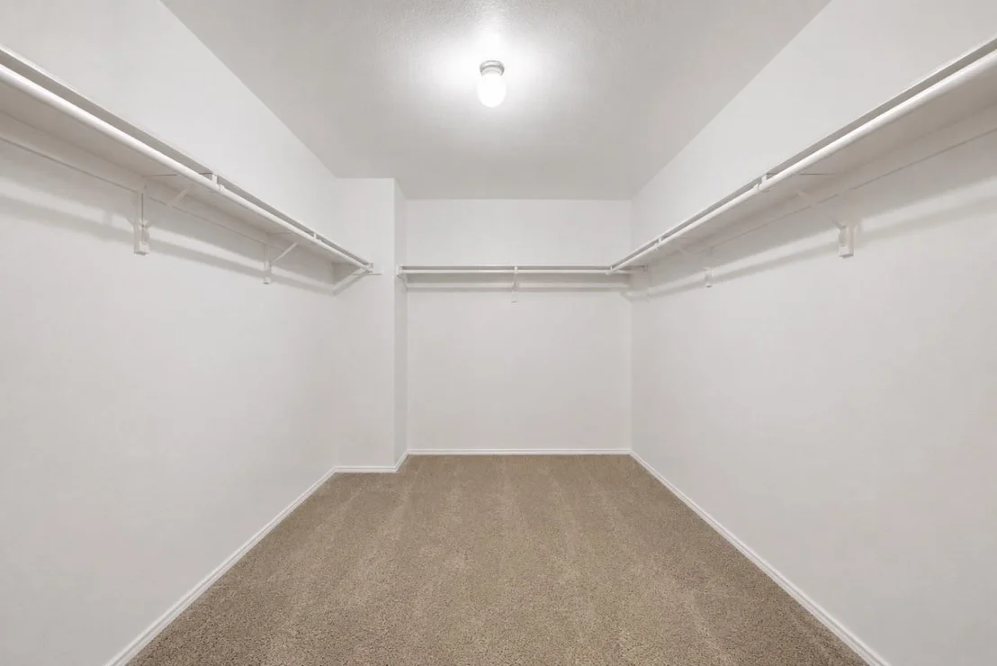 Photo of 3201 Hoover Drive