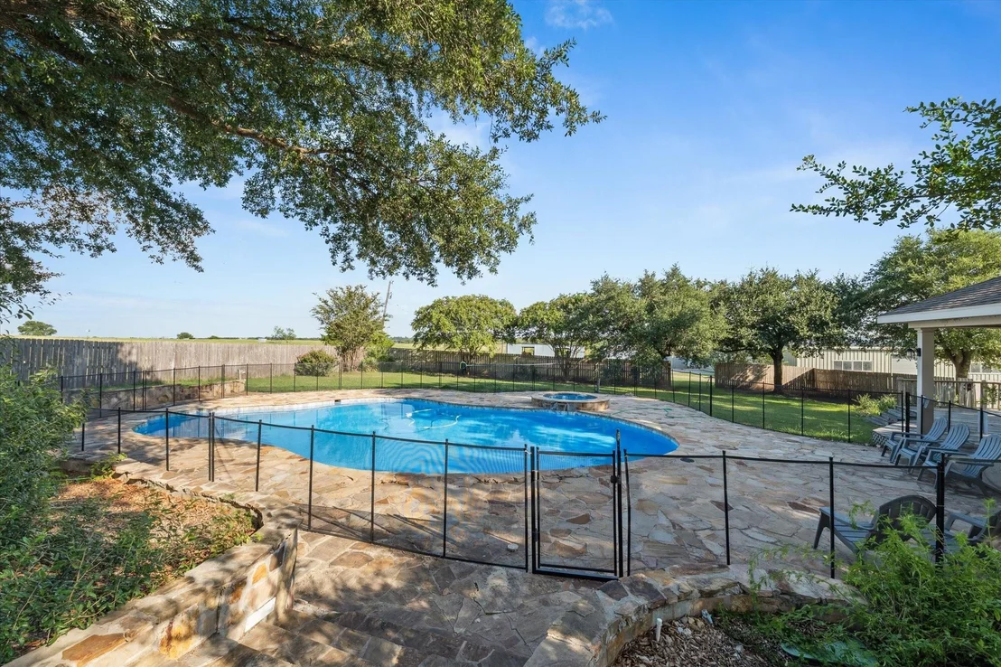 Photo of 2275 W Moonlight Drive