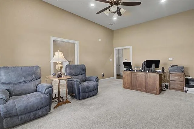 Photo of 6815 Hardwick Road