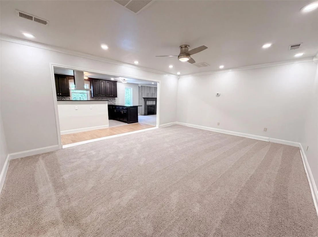 Photo of 3423 Willow Crest Lane