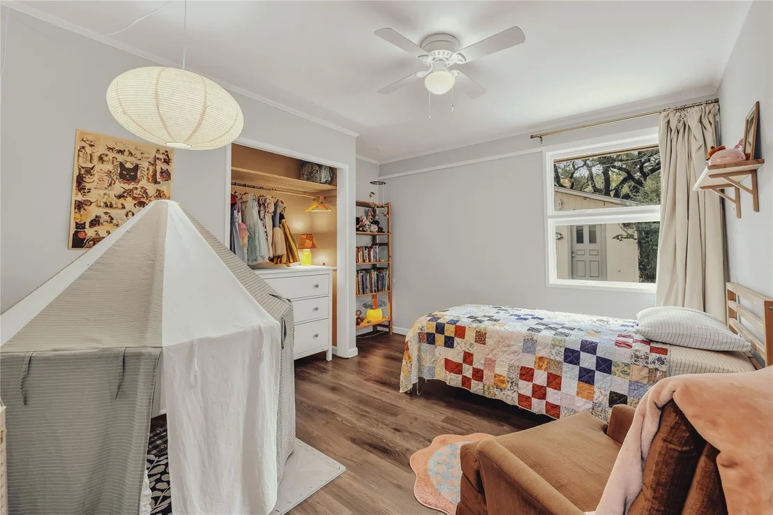 Photo of 2112 Gregory Lane