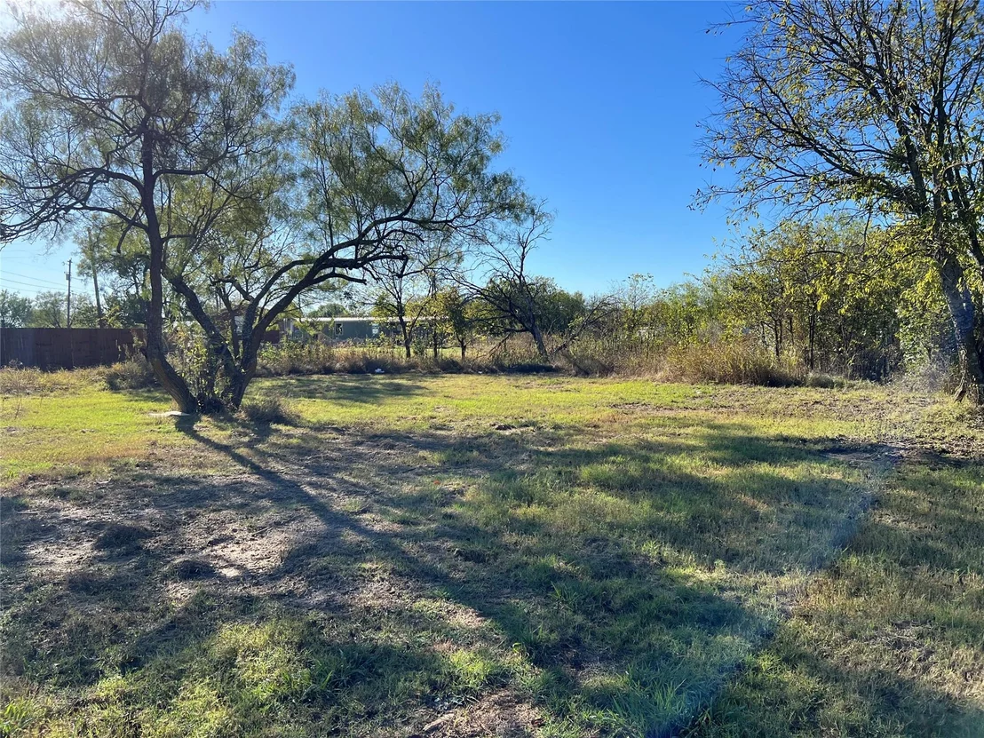 Photo of 5601 Belaire Circle