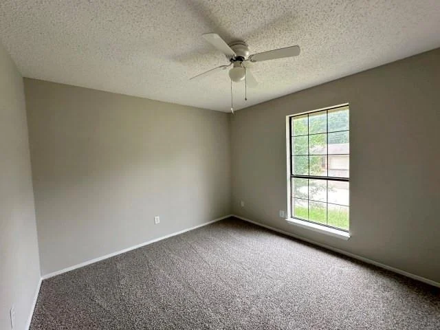 Photo of 210 Syble Lane