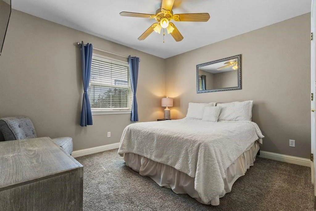 Photo of 124 Peninsula Point Terrace