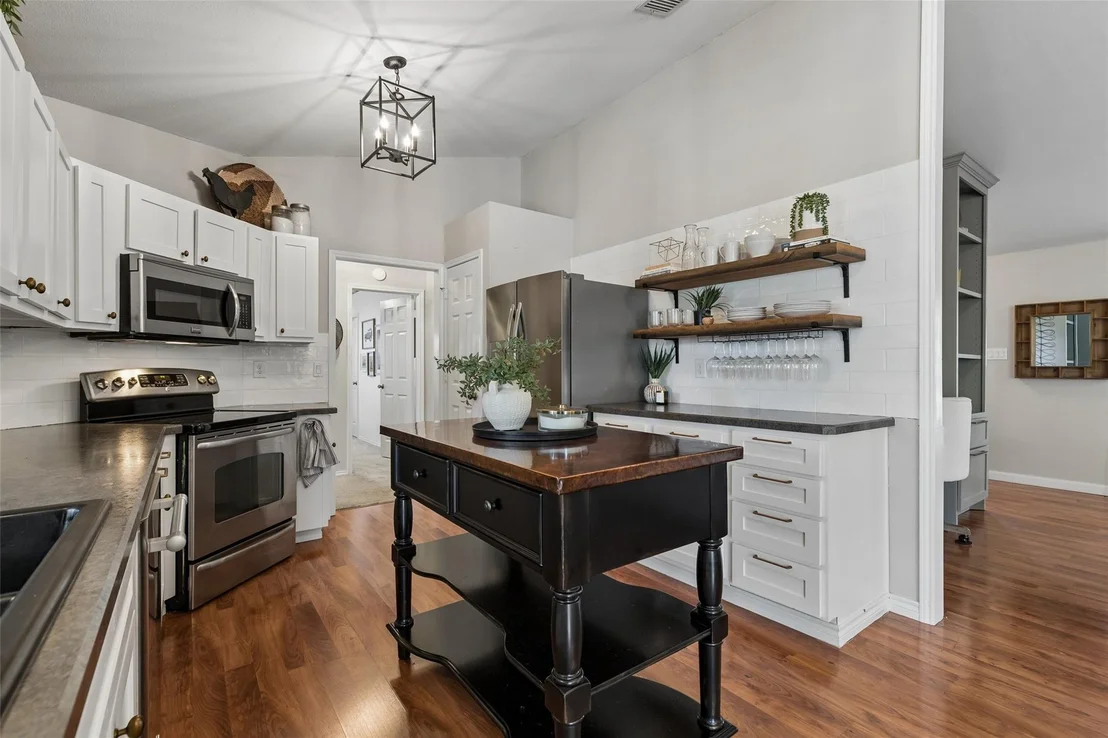 Photo of 513 Briarcroft Drive
